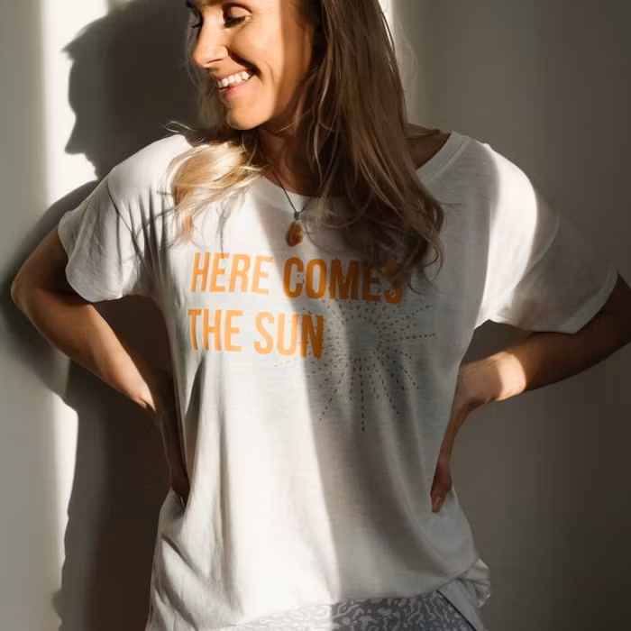 2:A Sortering T-shirt stl XL "Here comes the sun" White - Soul Factory