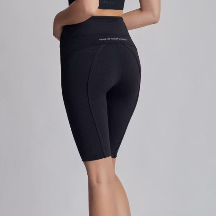 Yogashorts BOW II Biker Black - DOM
