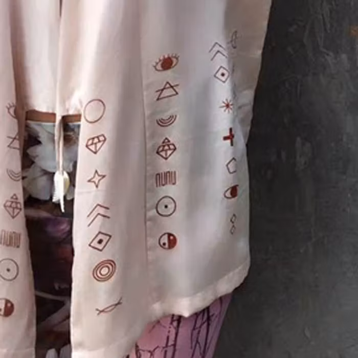 Luxe silk kimono "Atoms of the universe" champagne - Warriors of the divine