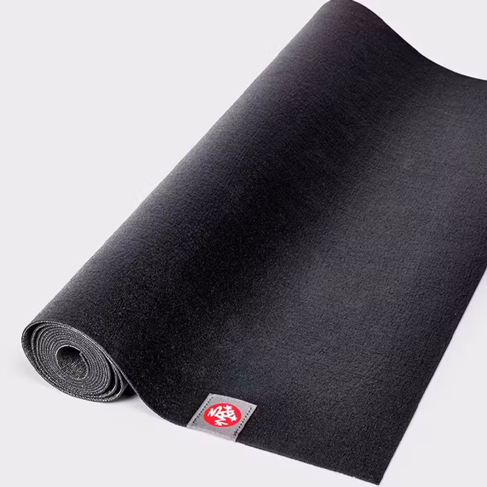 Yogamatta eKO SuperLite Travelmat 1,5 mm Black - Manduka