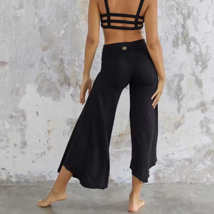 Yogabyxor Layla Flares Black - Indigo Luna