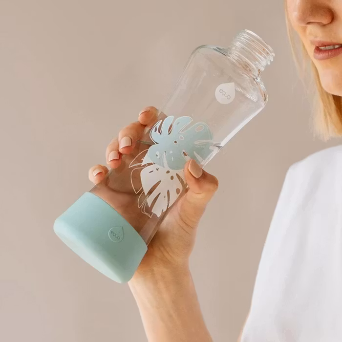 Vattenflaska Squeeze Monstera i glas - Equa