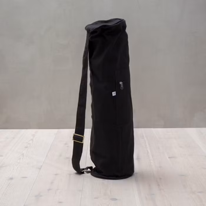 Yogaväska svart rund från YogiRAJ