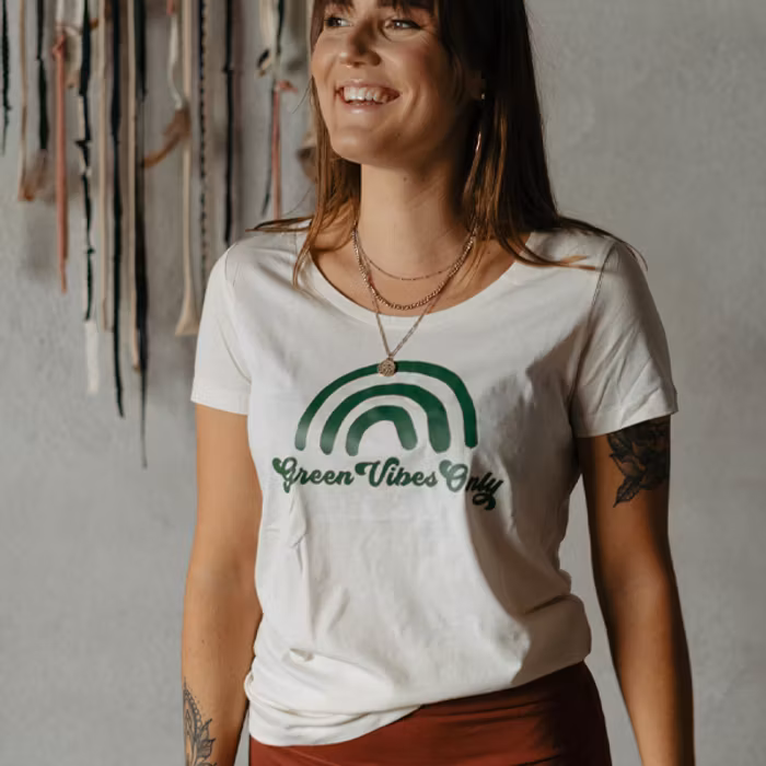 T-shirt "Green Vibes Only" - Soul Factory