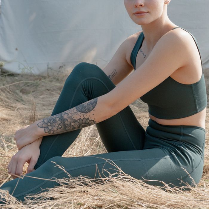 Yogaleggings Pocket High Rise Long Moss - Girlfriend Collective