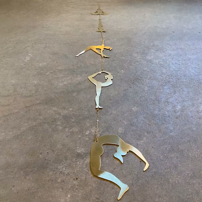 Vägg dekoration  Yoga Pose Gold - Ariana Ost