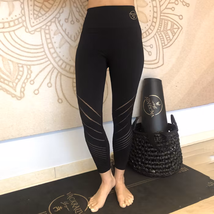 Yogaleggings Seamless Perfect fit 7/8 Black - Vackraliv Yoga