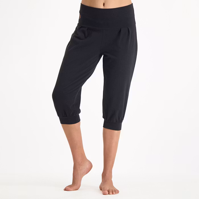 Yogabyxor Sukha Capri Urban Black - Urban Goddess