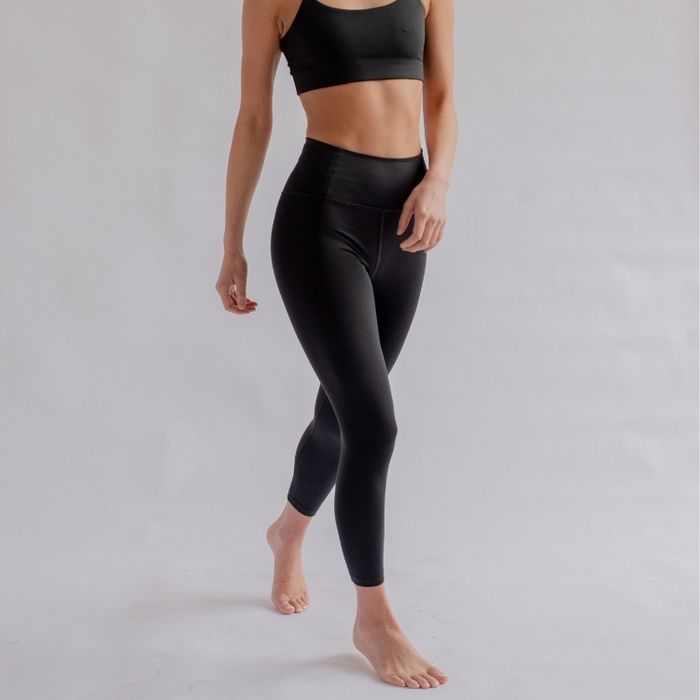 Yogaleggings FLOAT High Rise 7/8 Black - Girlfriend Collective