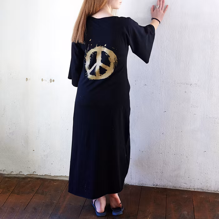 Ekologisk klänning/kaftan Peace black Limited Edition - Santa Ni
