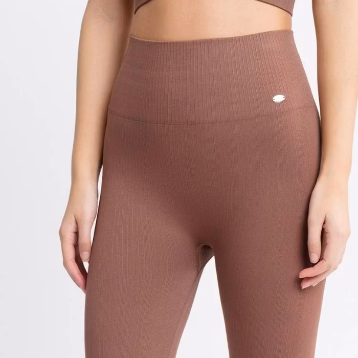 Yogaleggings Seamless Jeane Nutmeg - DOM