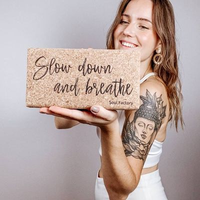 Yogablock i Kork "Slow down & Breathe" - Soul Factory