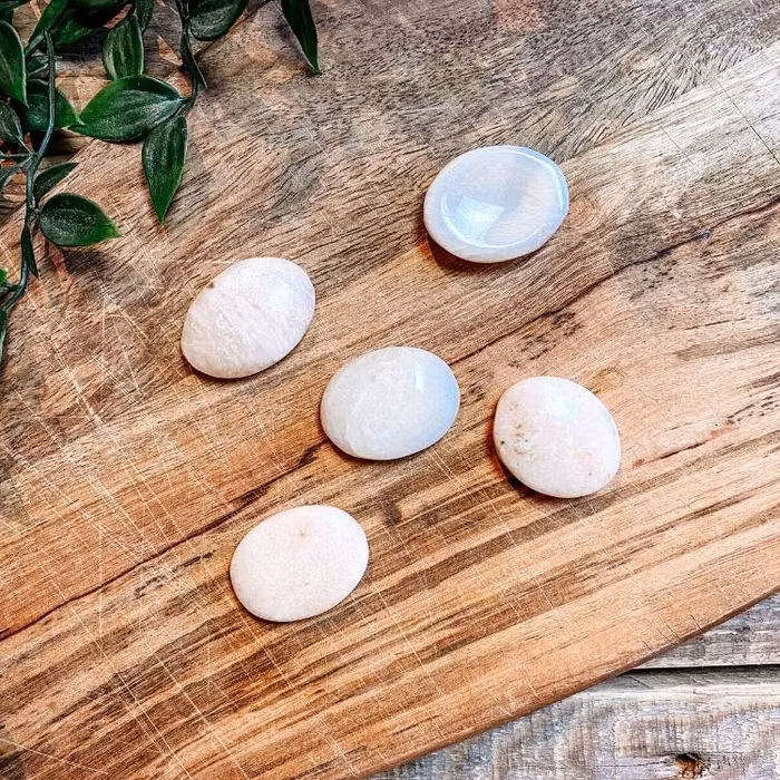 Månsten kristall Worry stone