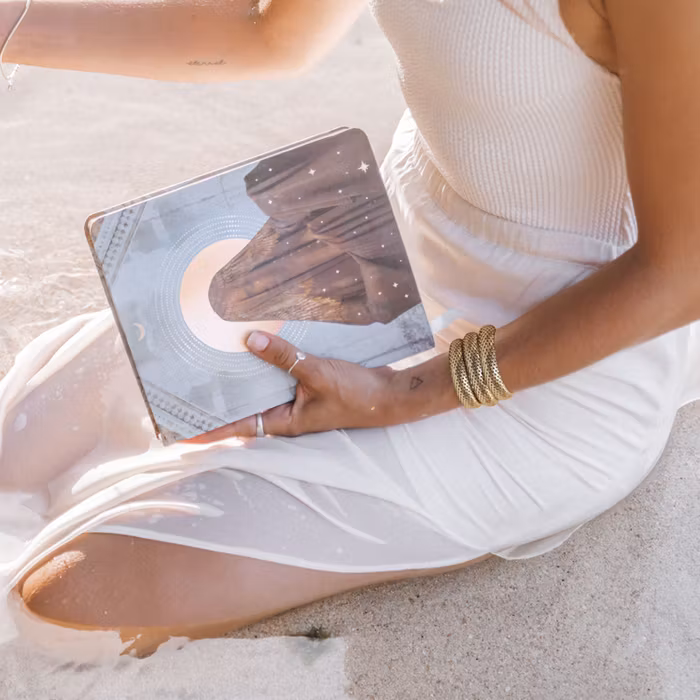 Dagbok The Sacred Veil - Danielle Noel