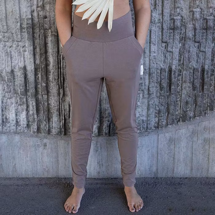 Yogabyxa Santosha Deep Taupe -  Santa Ni