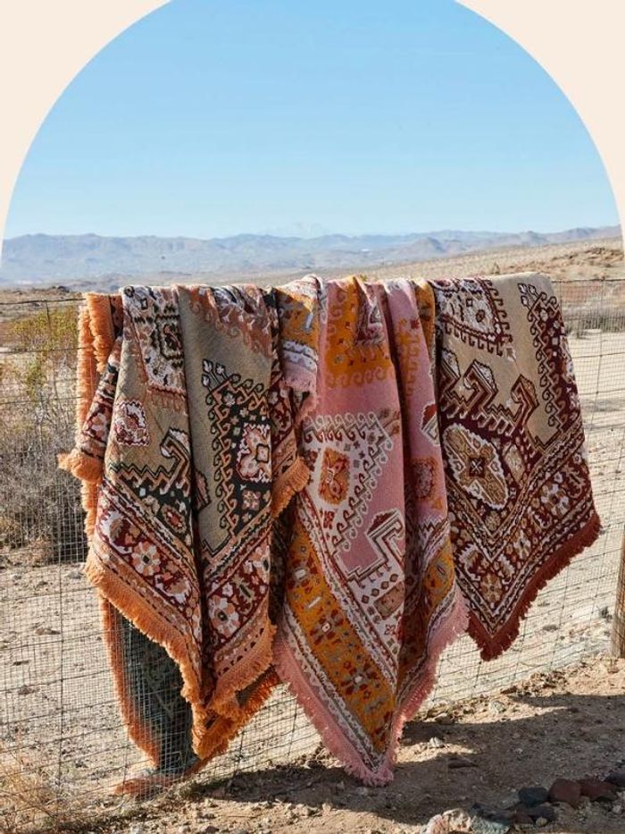 Vävd filt Blush - Wandering Folk