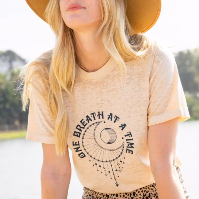 T-shirt "One Breath At A Time" - SuperLove Tees