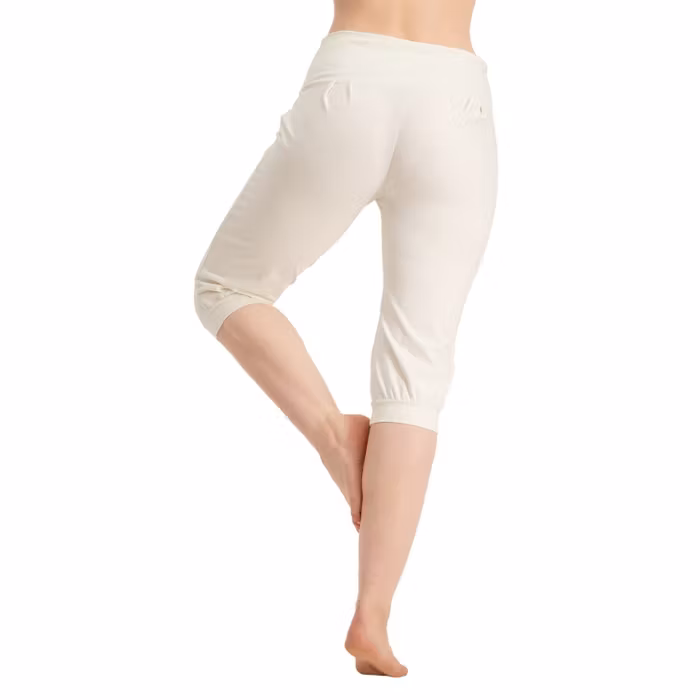 Yogabyxor Sukha Capri Off White - Urban Goddess