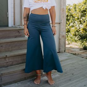 Byxor Wavy cropped Orion blue