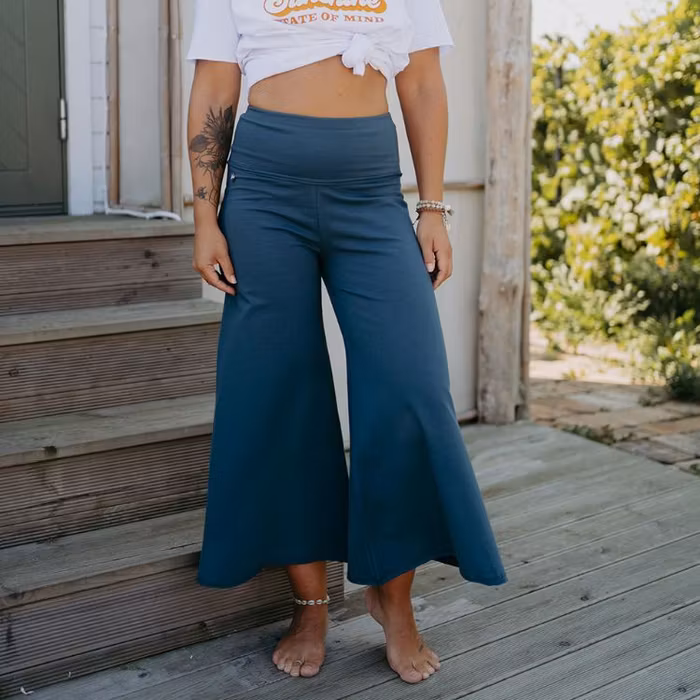 Byxor Wavy cropped Orion blue