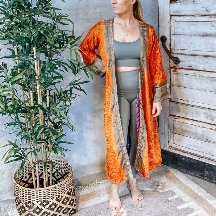 Kimono VÄNDBAR återvunnet silke Nr 19