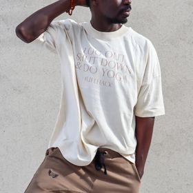 T-shirt Unisex Log Out Shut Down & Do Yoga Natural Raw - Soul Factory