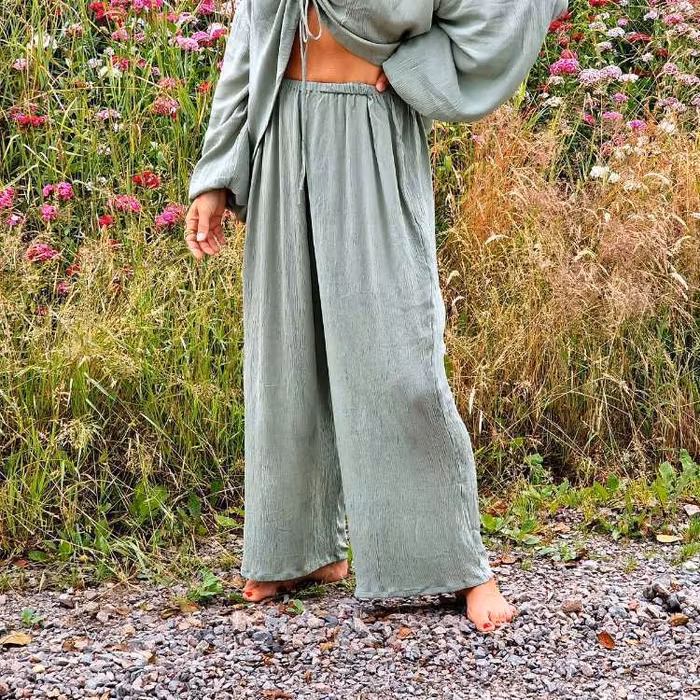 Byxor Wide Pants Sage - Mad Peach