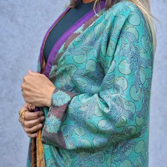 Kimono VÄNDBAR återvunnet silke Nr 93