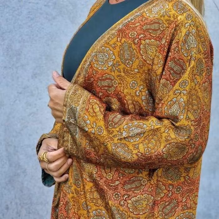 Kimono VÄNDBAR återvunnet silke Nr 93
