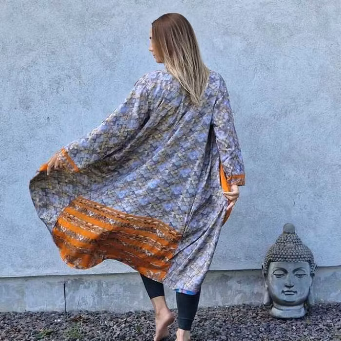 Kimono VÄNDBAR återvunnet silke Nr 98