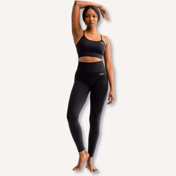 Yogaleggings Seamless CORA Black - DOM