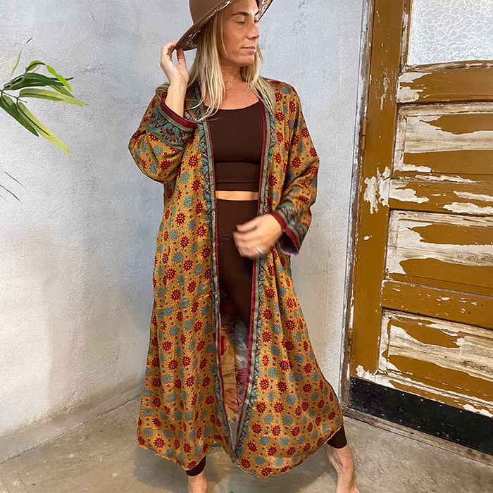 Kimono VÄNDBAR återvunnet silke Nr 128