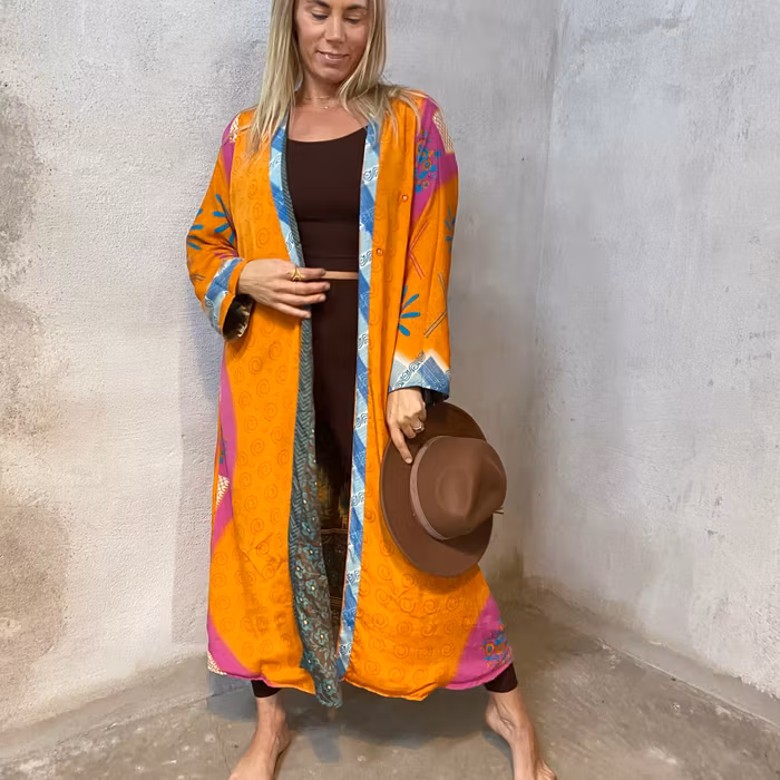 Kimono VÄNDBAR återvunnet silke Nr 126