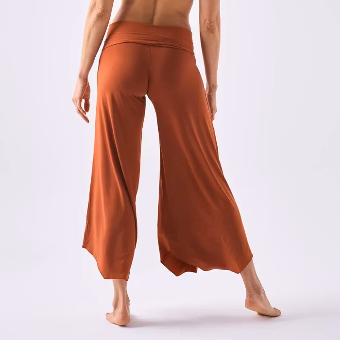 Yogabyxa Tulip Flare Pant Clay - Dharma Bums