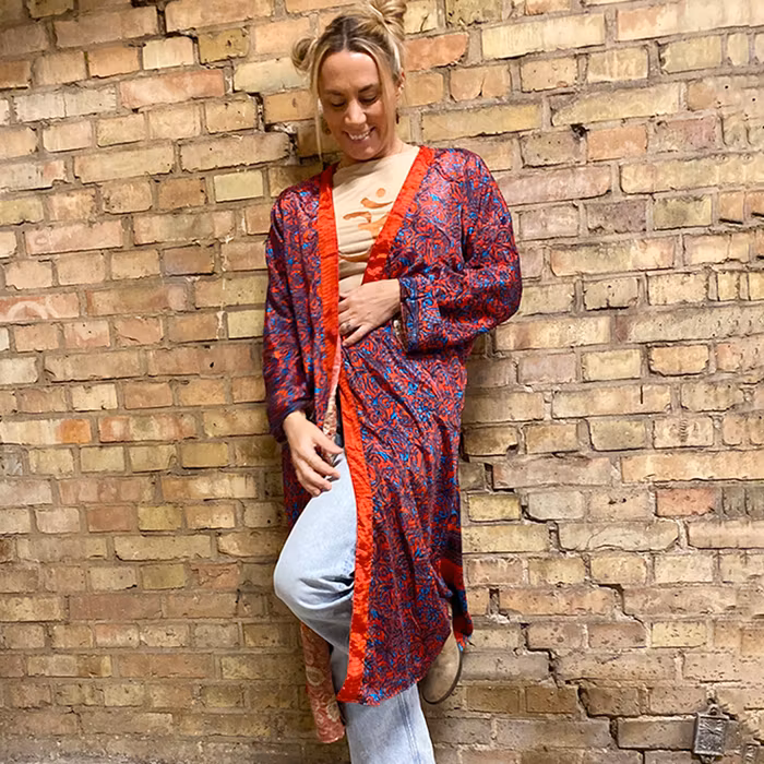 Kimono VÄNDBAR återvunnet silke Nr 180