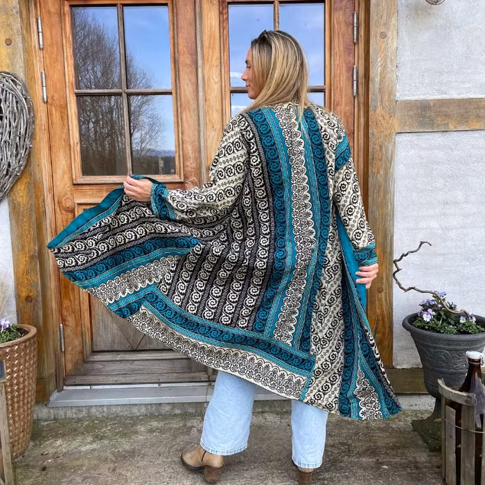 Kimono VÄNDBAR återvunnet silke Nr 202