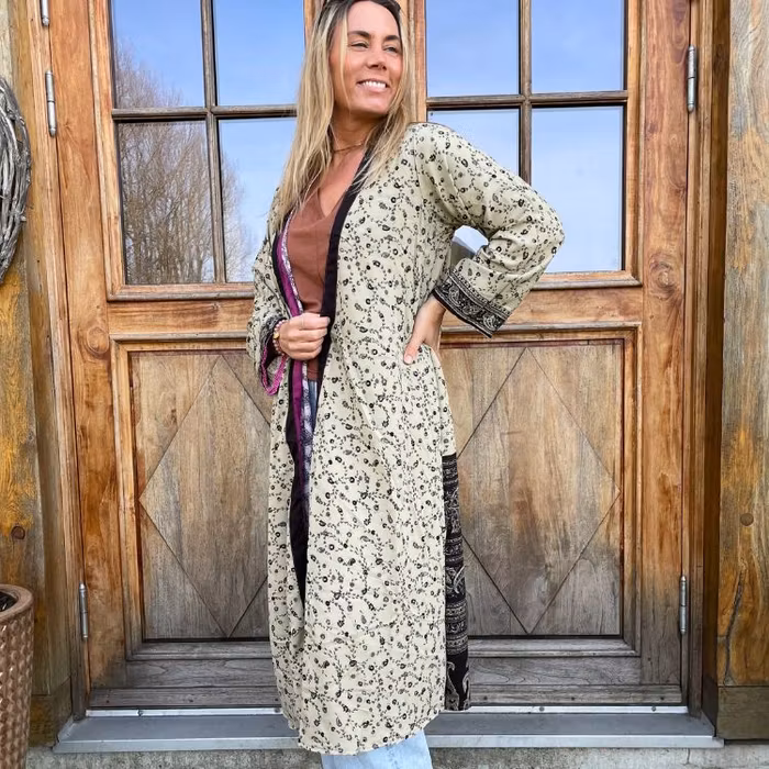 Kimono VÄNDBAR återvunnet silke Nr 216
