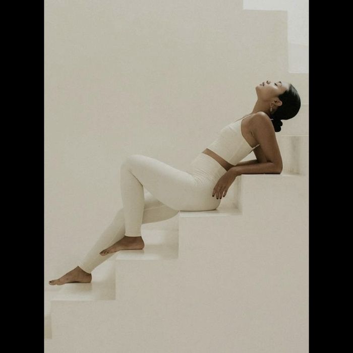 Yoga-BH Ester Bamboo Crop Top Oatmeal - Studio K