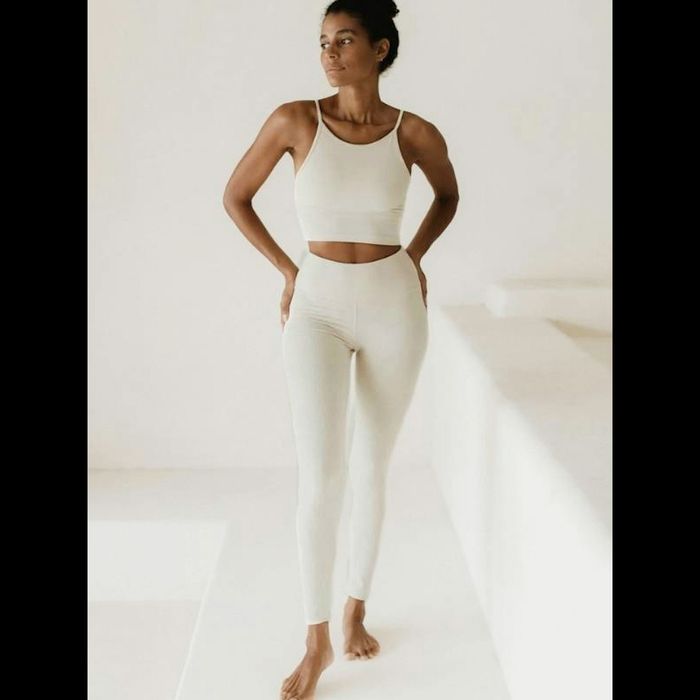 Yoga-BH Ester Bamboo Crop Top Oatmeal - Studio K