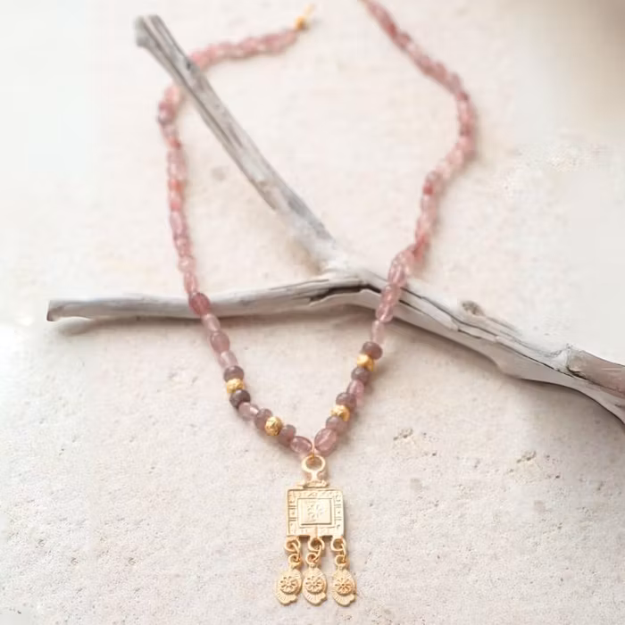 Halsband Serene Jordgubbskvarts - Blush & Promise