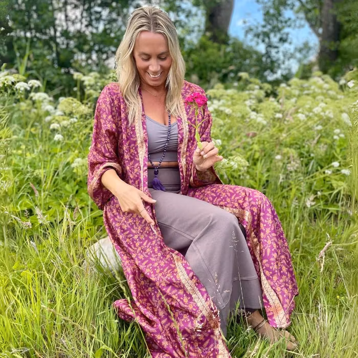 Kimono Uma återvunnen sari Nr 86