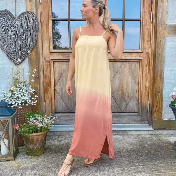 Klänning Sunset dress - Mad Peach