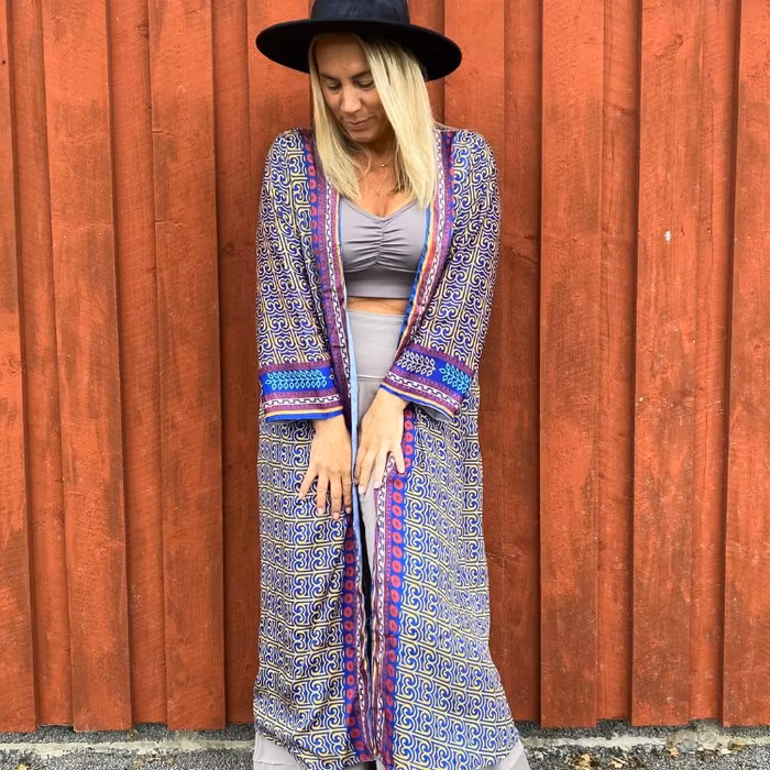 Kimono VÄNDBAR återvunnet silke Nr 178