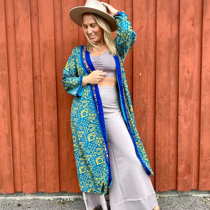 Kimono VÄNDBAR återvunnet silke Nr 215