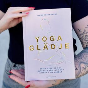 Bok Yoga Glädje - Hannah Barrett