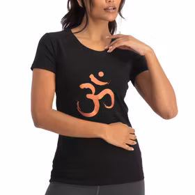Yogatopp Om Core Tee Black - Urban Goddess Yogatopp Om Core Tee Black - Urban Goddess