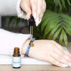 Inner Peace Kit- Armband & eterisk olja Inner Peace Kit- Armband & eterisk olja