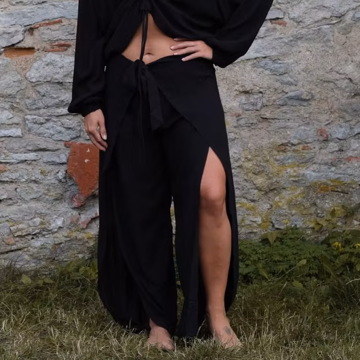 Byxor Open Pants Black - Mad Peach