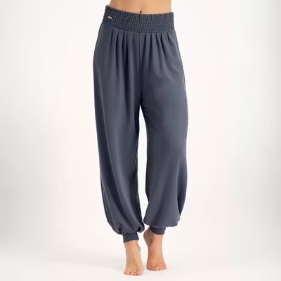 Yogabyxa Jaya Ash - Urban Goddess Yogabyxa Jaya Ash - Urban Goddess
