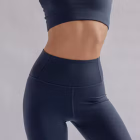 Yogaleggings FLOAT High Rise 7/8 Midnight - Girlfriend Collective